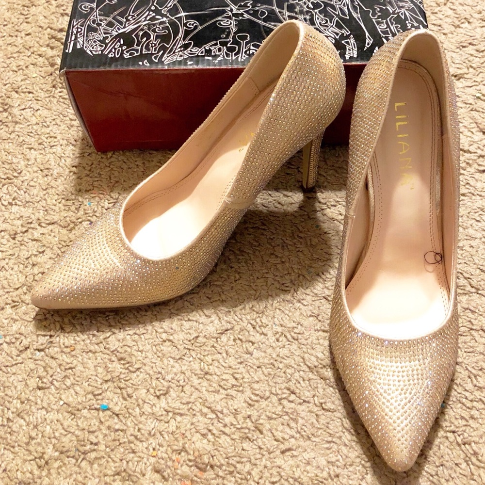 Women’s Pumps